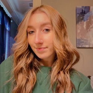 Meet your Posher, Logan